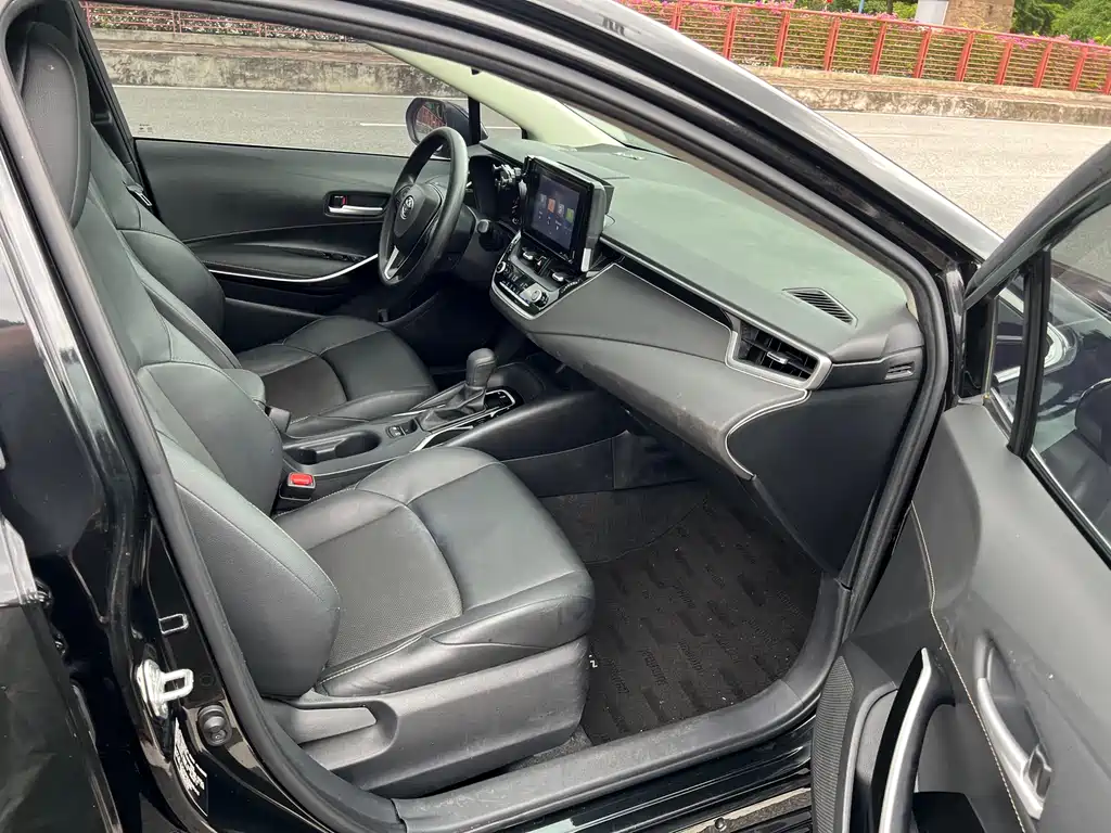 Toyota Lingshang 2021 2.0L Luxury