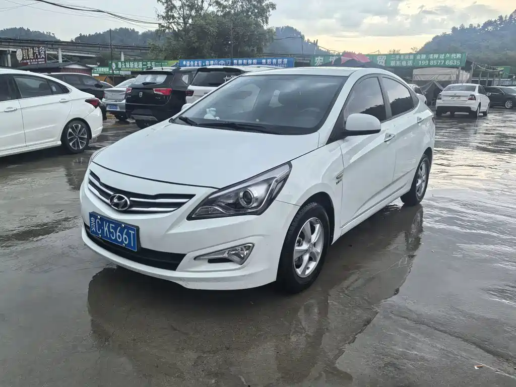 Hyundai Verna