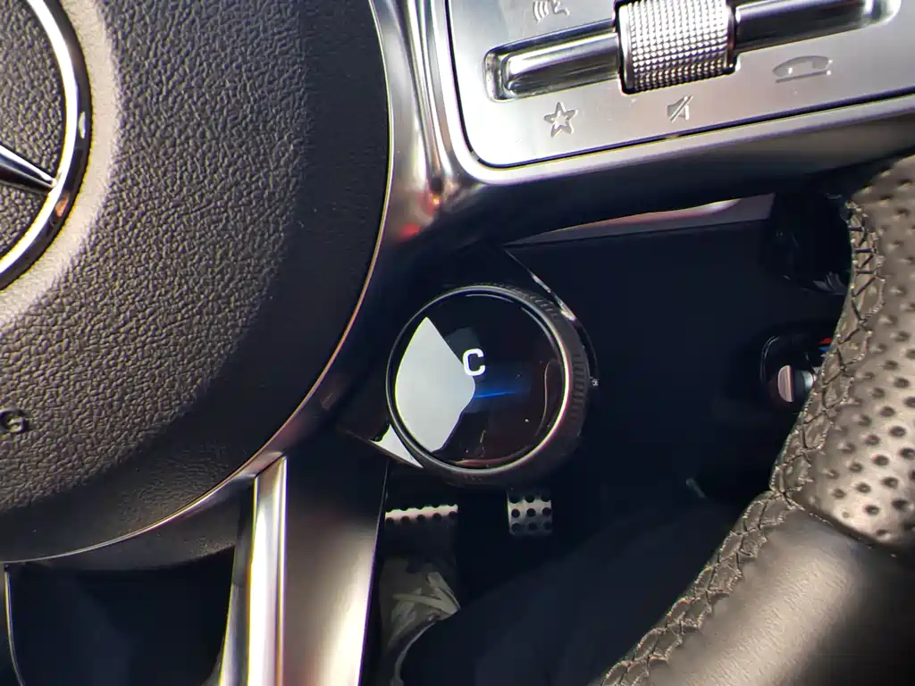 MERCEDES-BENZ GLB AMG