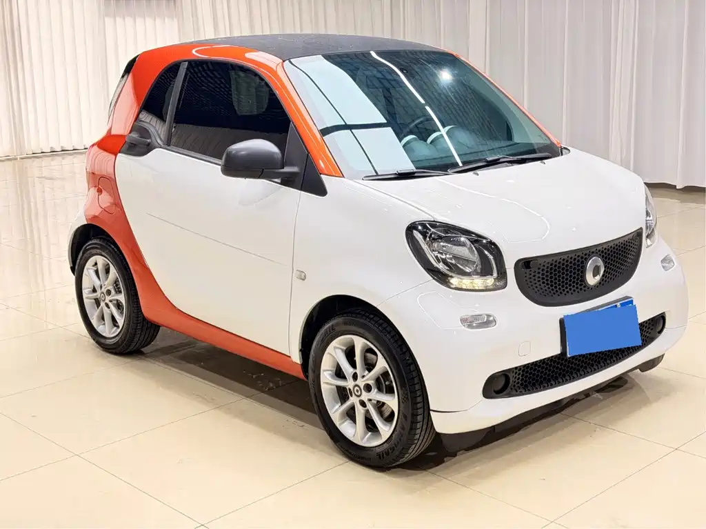 smart Smart Fortwo — миниатюра 8