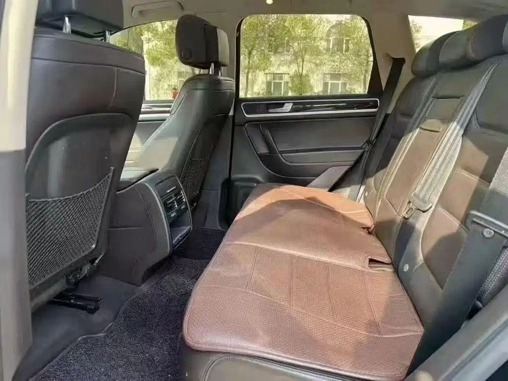 Volkswagen Touareg 2011 3.0TSI