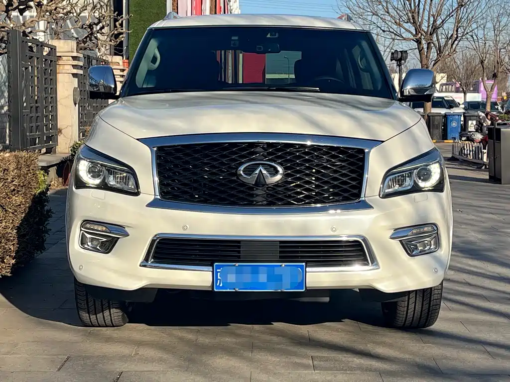 INFINITI QX80