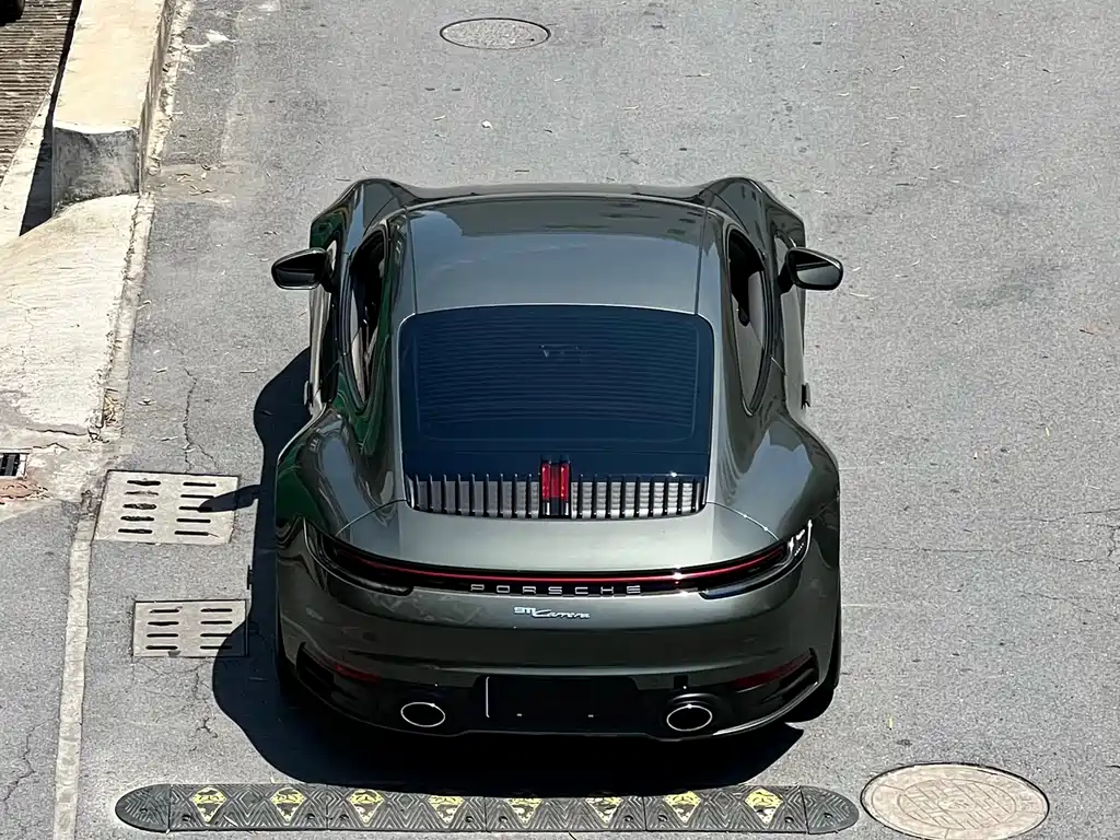 Porsche 911 2020 Carrera 3.0T