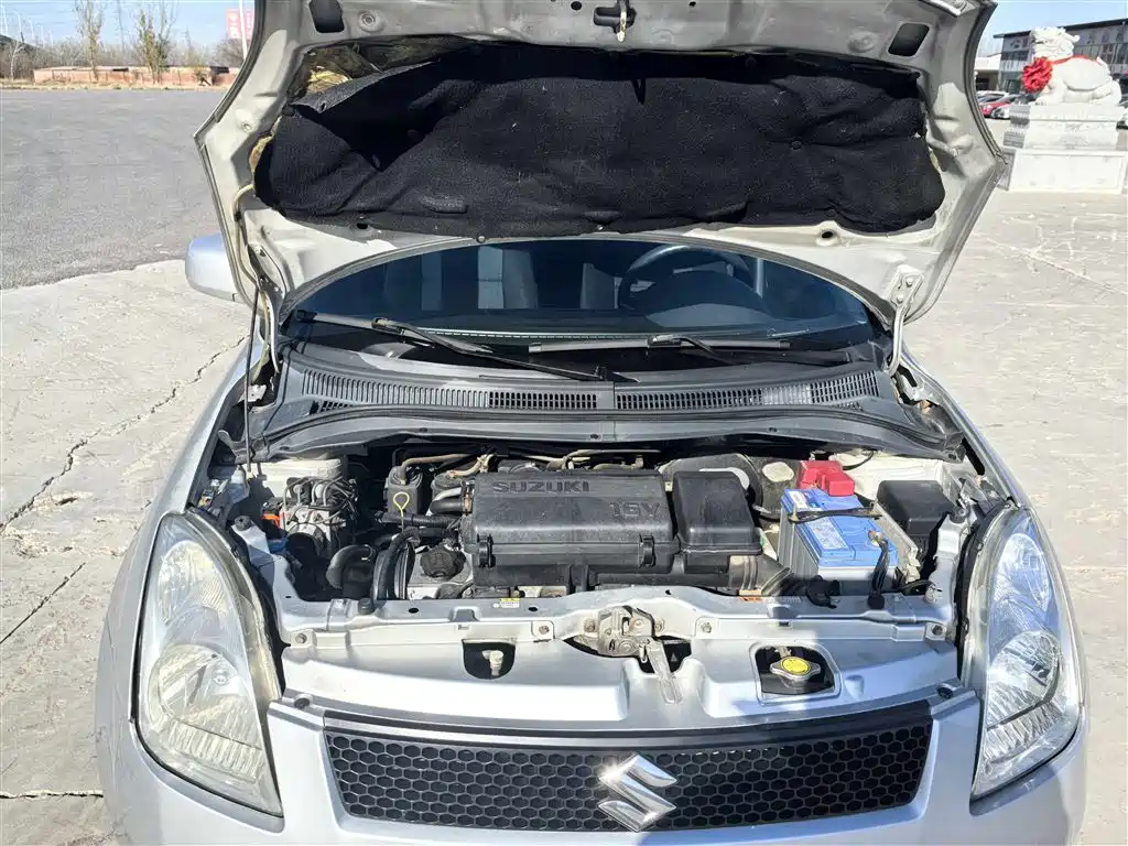 Suzuki Swift 1.3L Auto Value Edition, фото 11