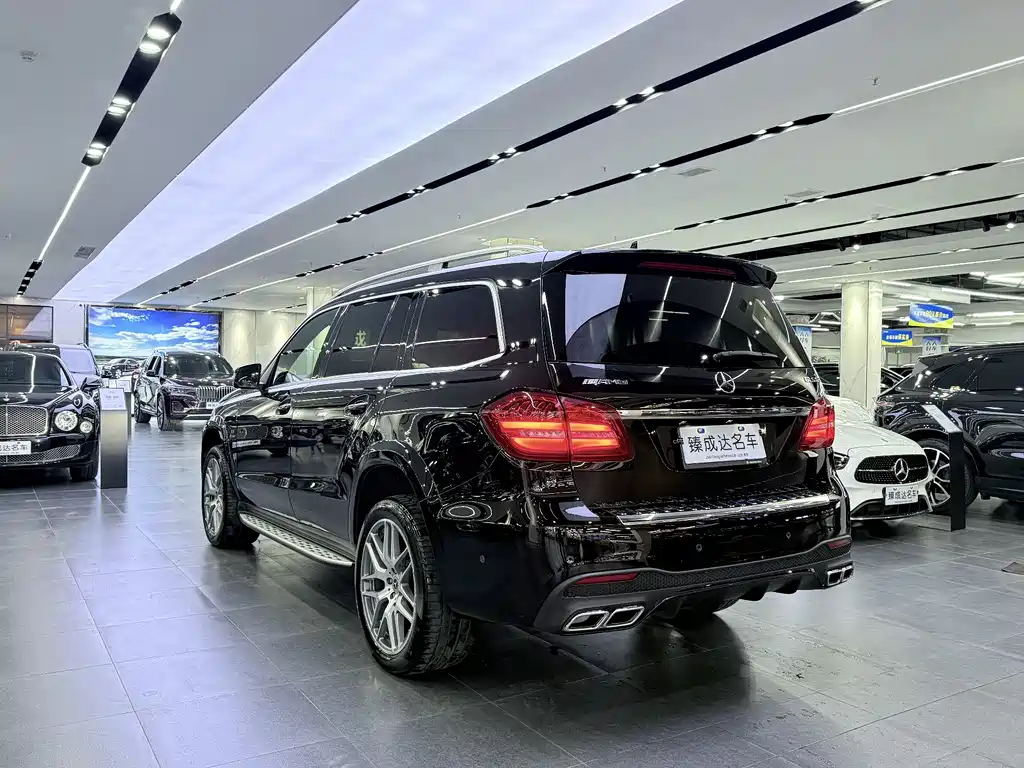 MERCEDES-BENZ  GLS AMG