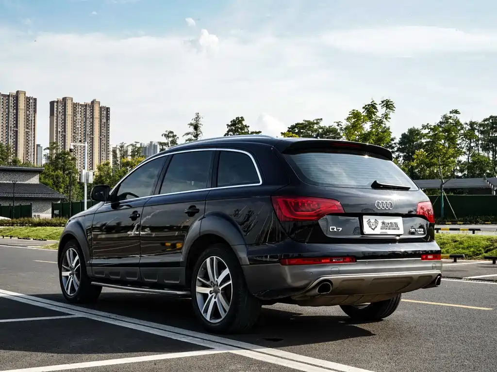 Audi Q7 2014 35 TFSI