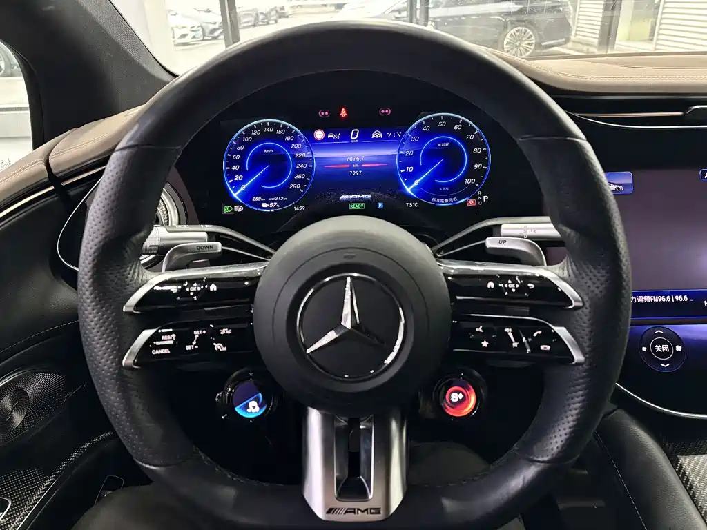 MERCEDES-BENZ EQS AMG