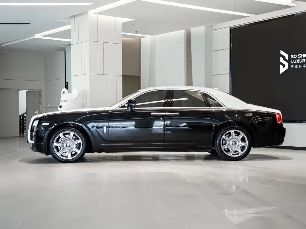 Rolls-Royce Ghost — миниатюра 4