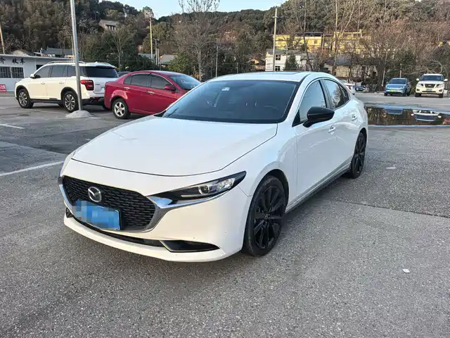 mazda 3-angkesaila