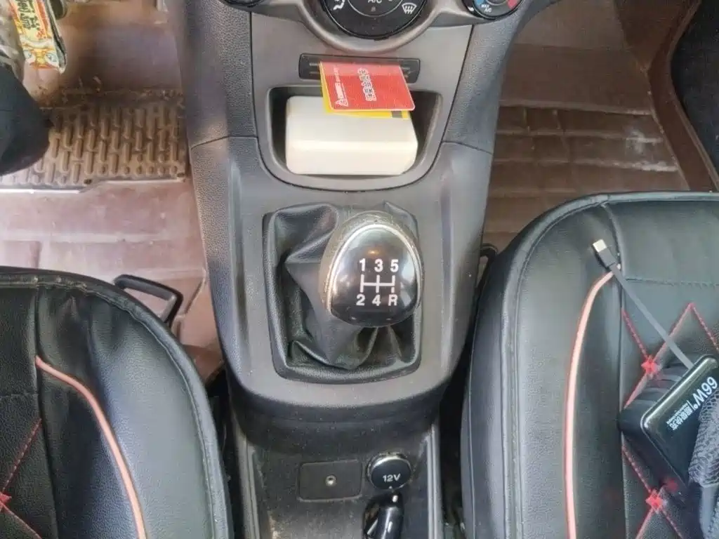 Ford Fiesta — миниатюра 15