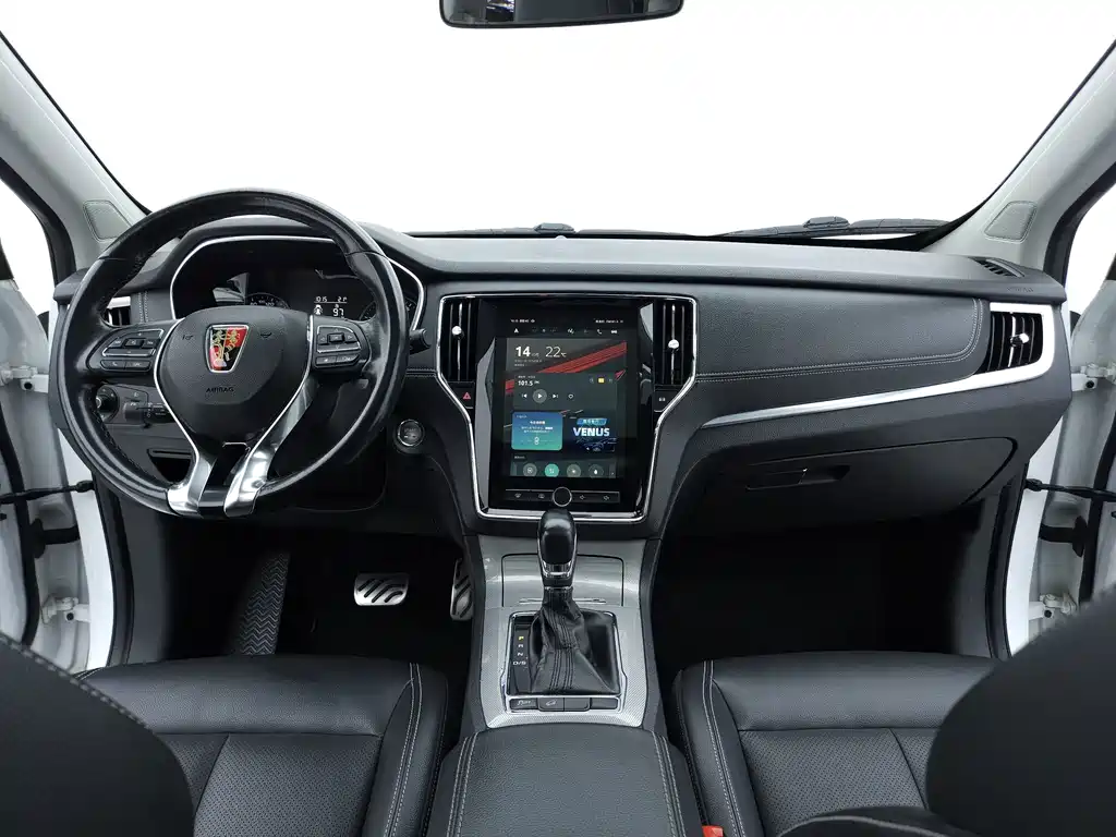 Roewe RX5 — миниатюра 6