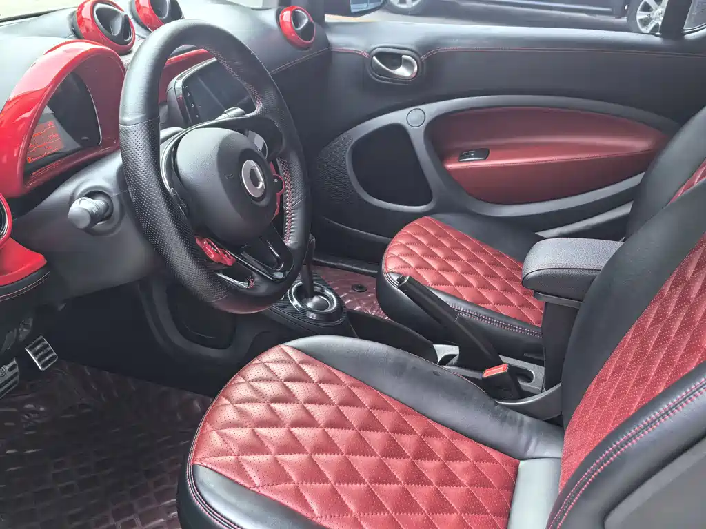 smart Smart Fortwo — миниатюра 10