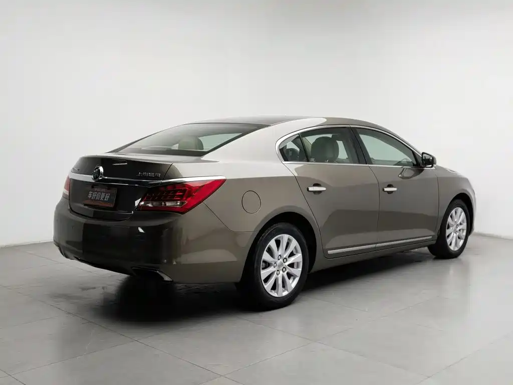 Buick LaCrosse — миниатюра 2