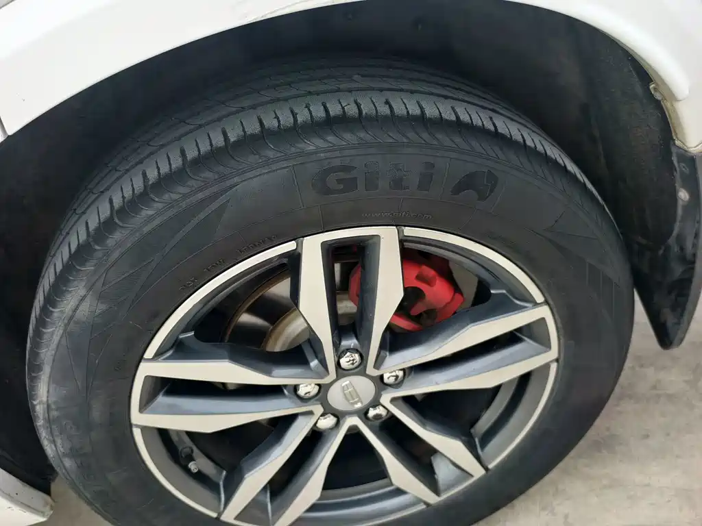 Geely Xingyue — миниатюра 11