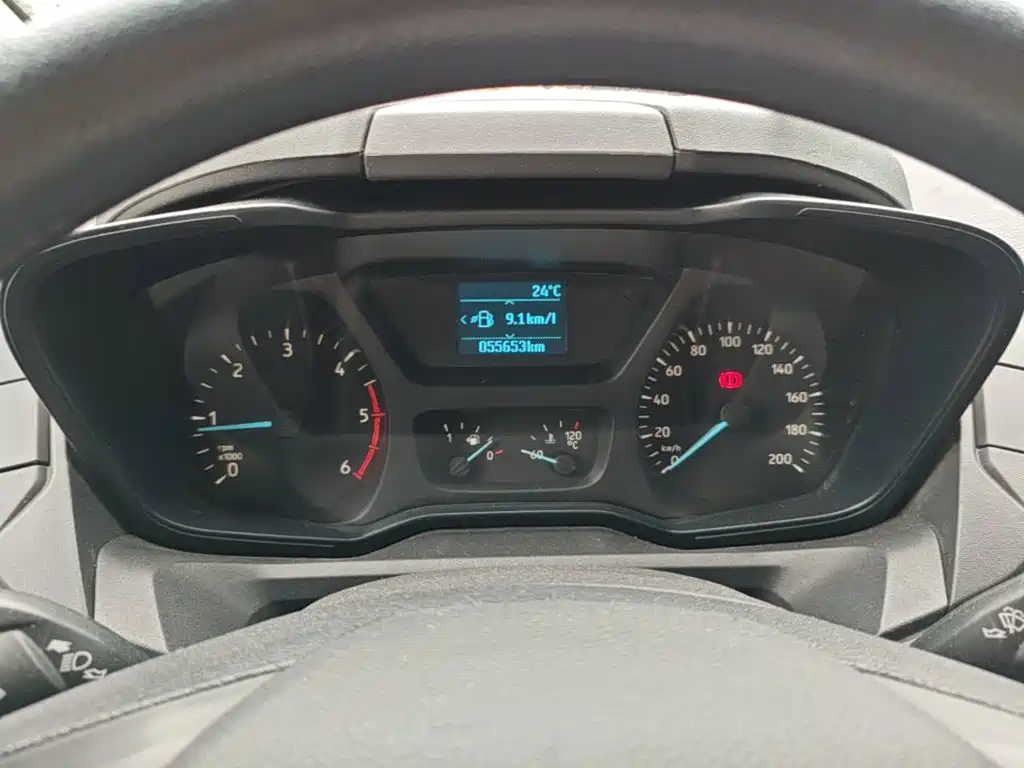 Ford Transit — миниатюра 12