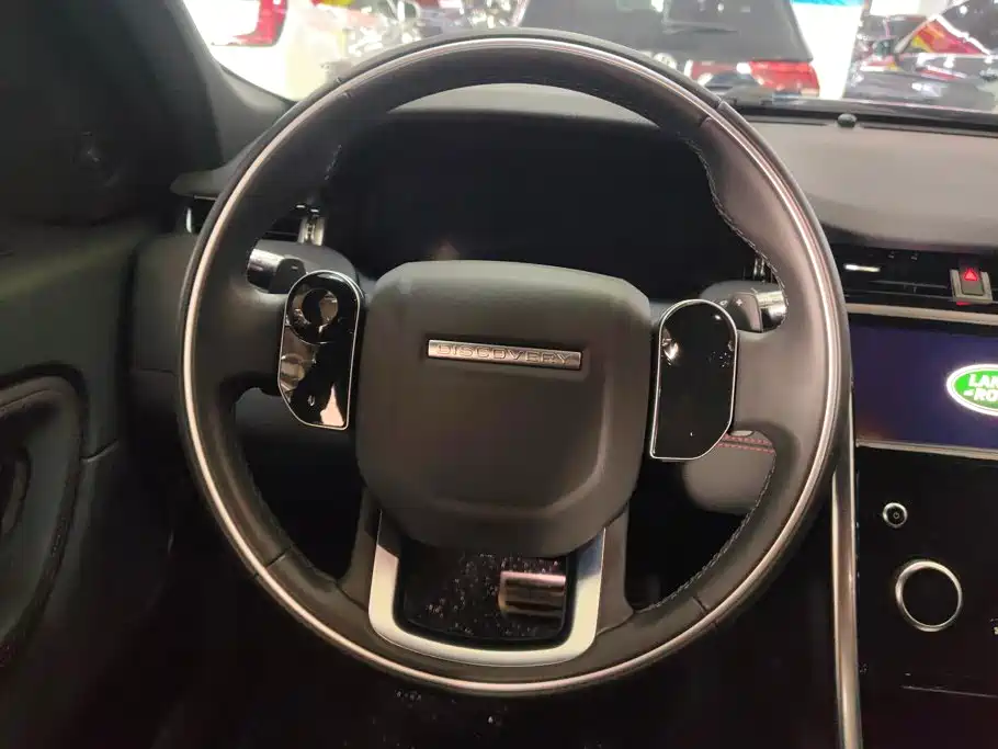 Land Rover Discovery Sport — миниатюра 15