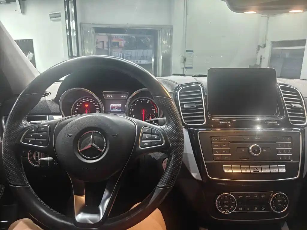 Mercedes-Benz GLE 2017 GLE 400 4MATIC SUV