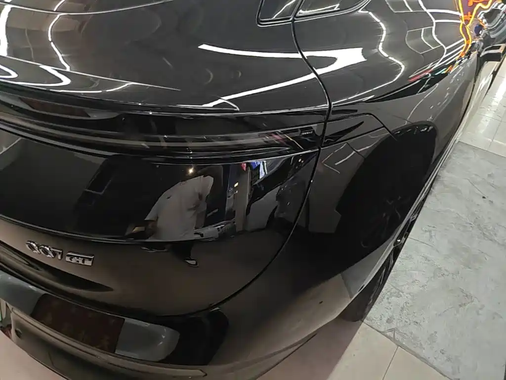 Zeekr 007GT — миниатюра 8