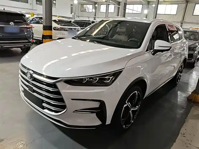 2023 BYD Tang