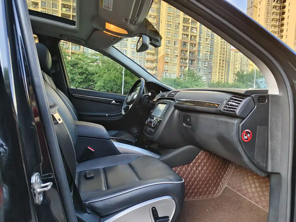 MERCEDES-BENZ R CLASS