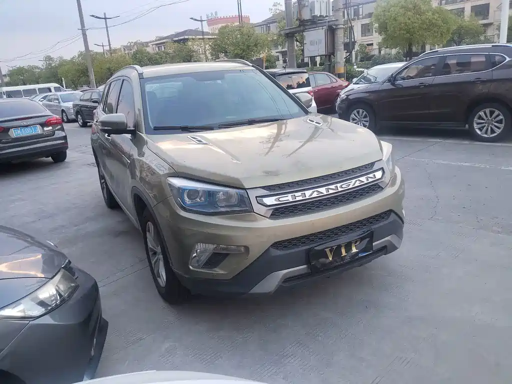 Changan CS75 — миниатюра 2
