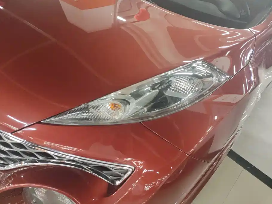 Infiniti ESQ — миниатюра 5