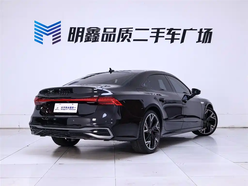 Audi A7L 2024 45 TFSI quattro