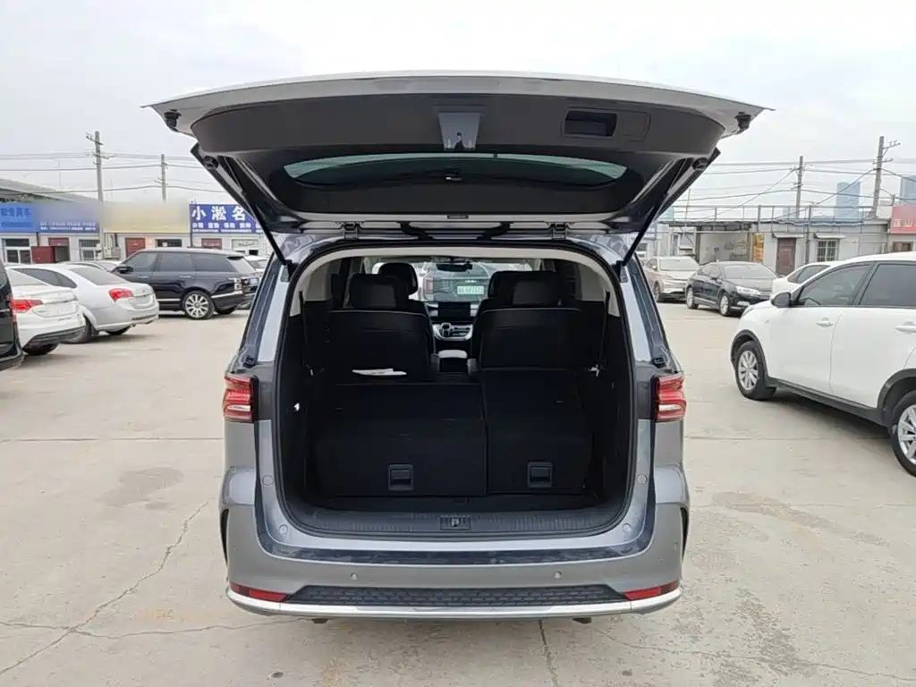 Roewe iMAX8 — миниатюра 19