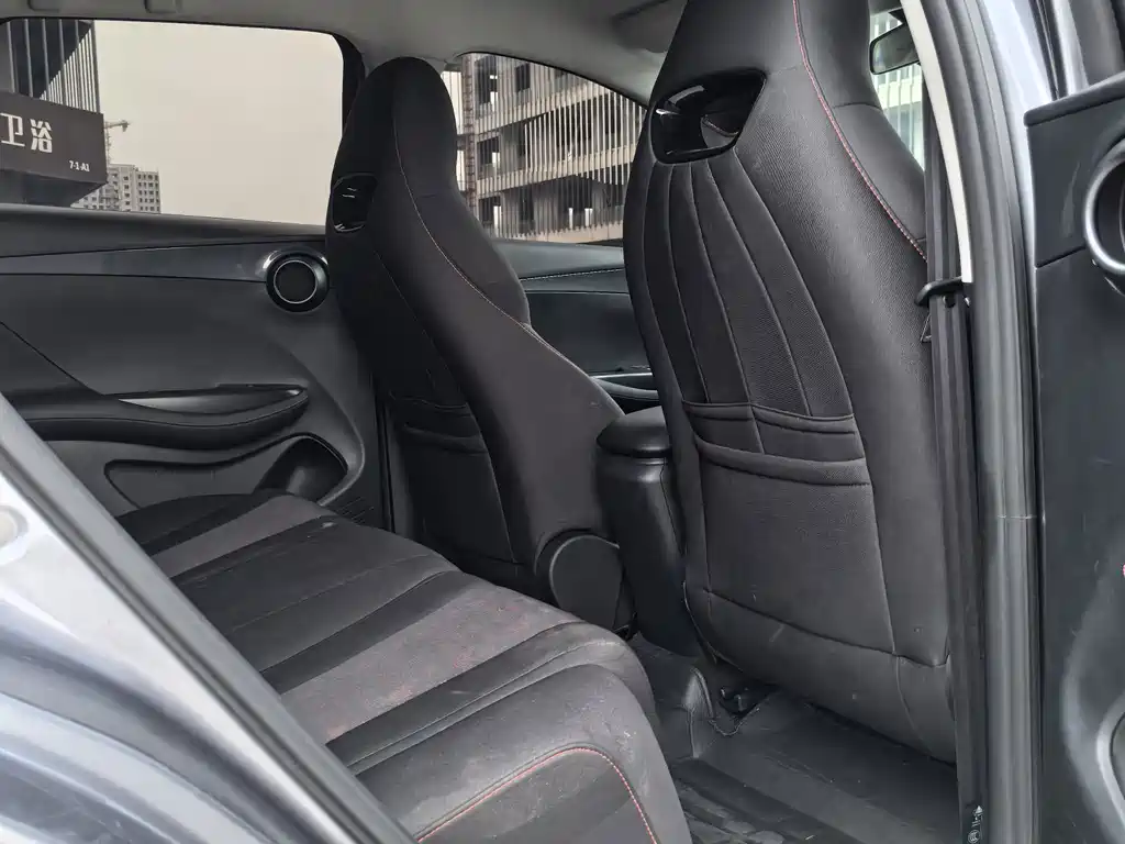 BYD e2 — миниатюра 9