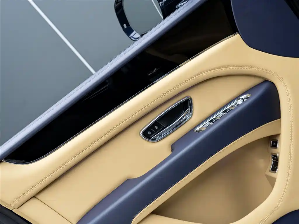 Bentley Bentayga 2024 4.0T V8