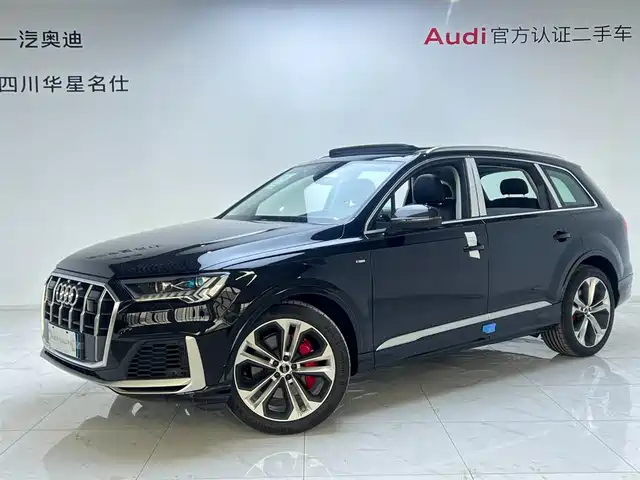 Audi Q 7 2025 55 TFSI quattro S line Premium — фото 1