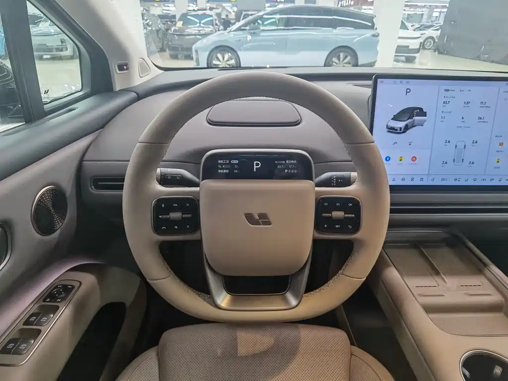 Li Auto i8 2025 Standard