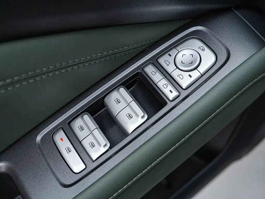 Baojun Yueye Plus — миниатюра 14