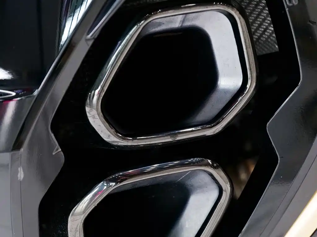 BMW XM