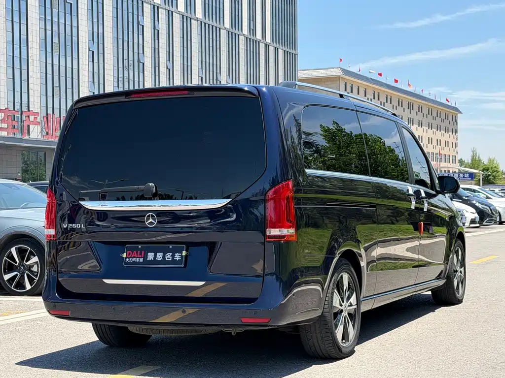 Mercedes-Benz V-Class V 2021 V 260 L Luxury