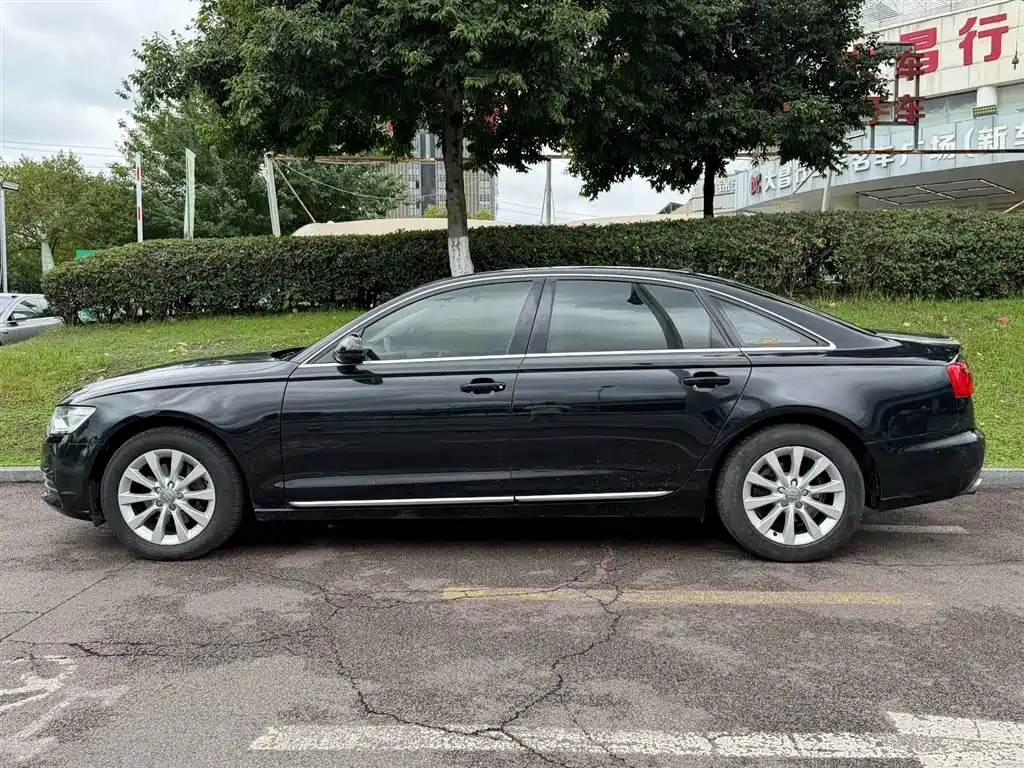 Audi A6L 2012 TFSI Comfort