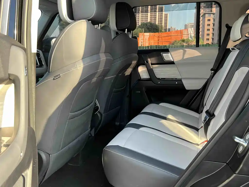 iCar 03 2024 401km Executive