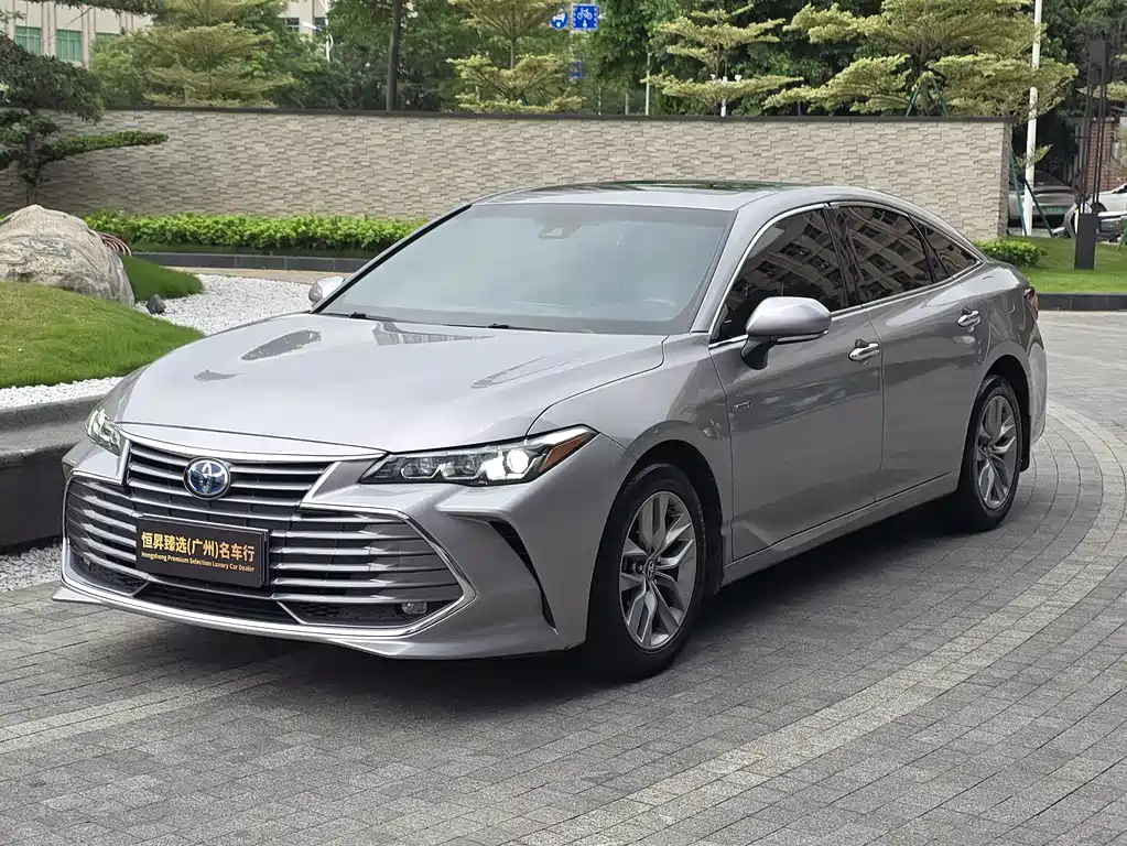 Toyota Avalon 2020