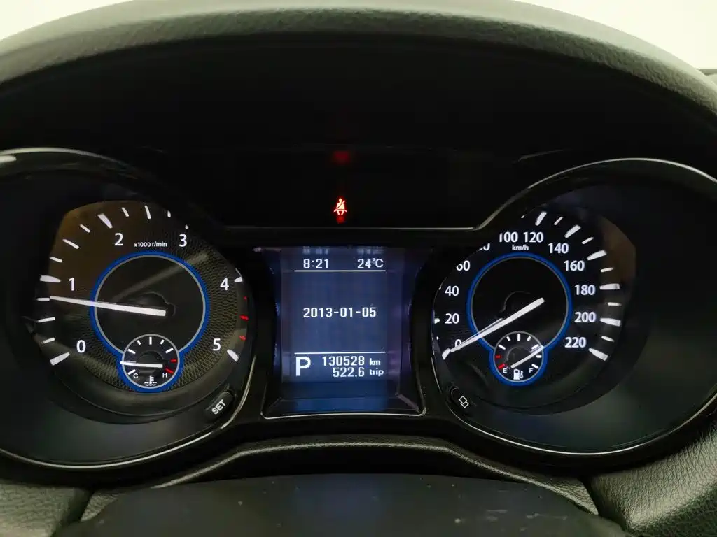 JMC Yusheng S350 — миниатюра 10