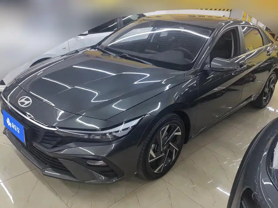 伊兰特 2023款 1.5L CVT GLX精英版 2024