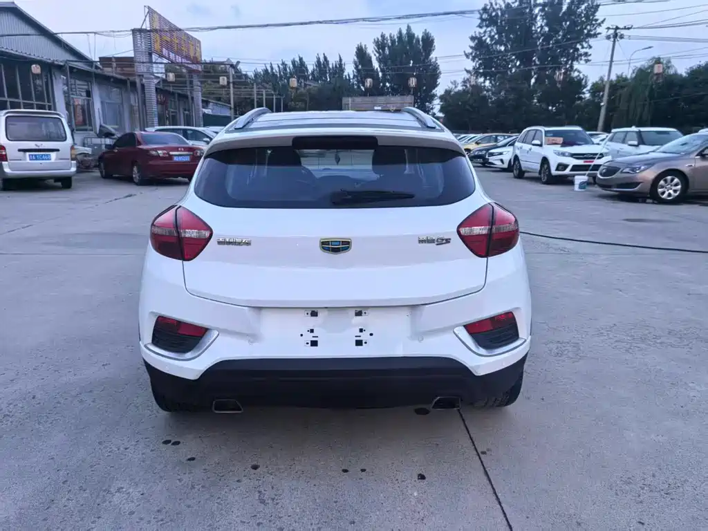 Geely Emgrand GS — миниатюра 6