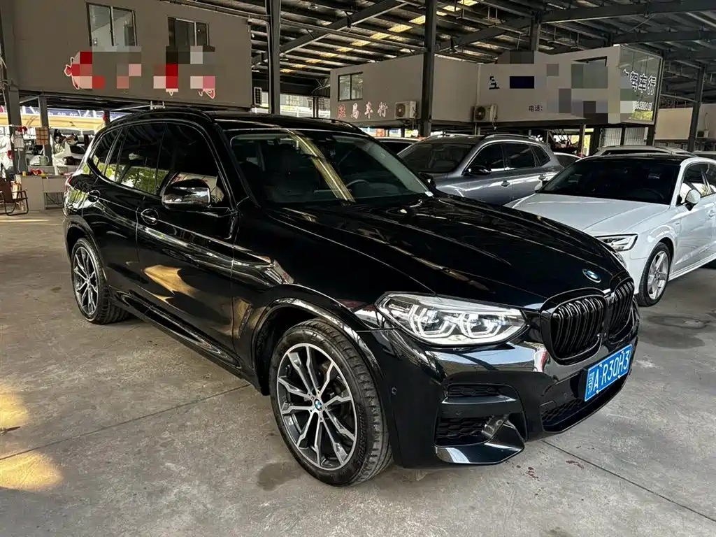 BMW  X3