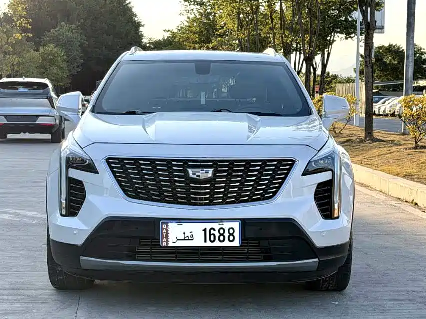 CADILLAC XT4
