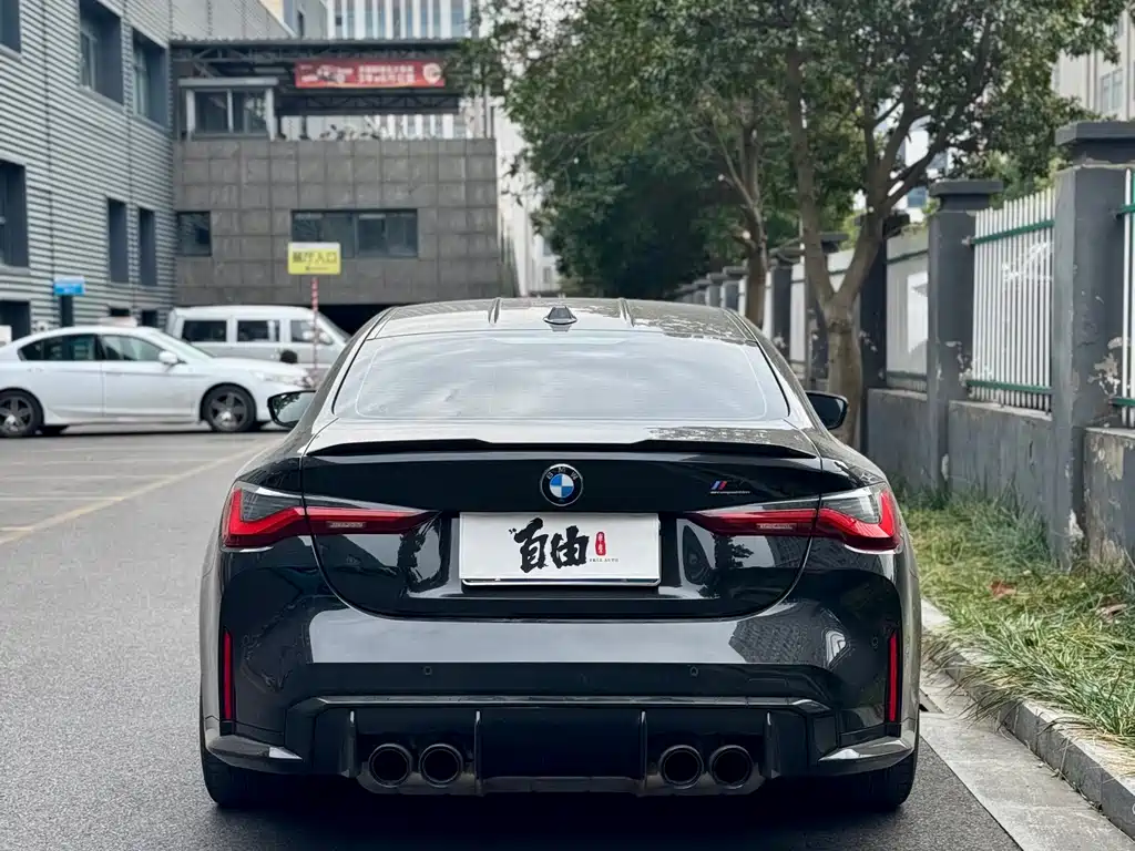 BMW M4