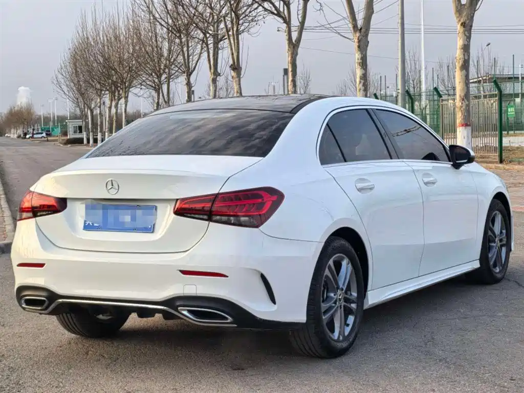 MERCEDES-BENZ A CLASS