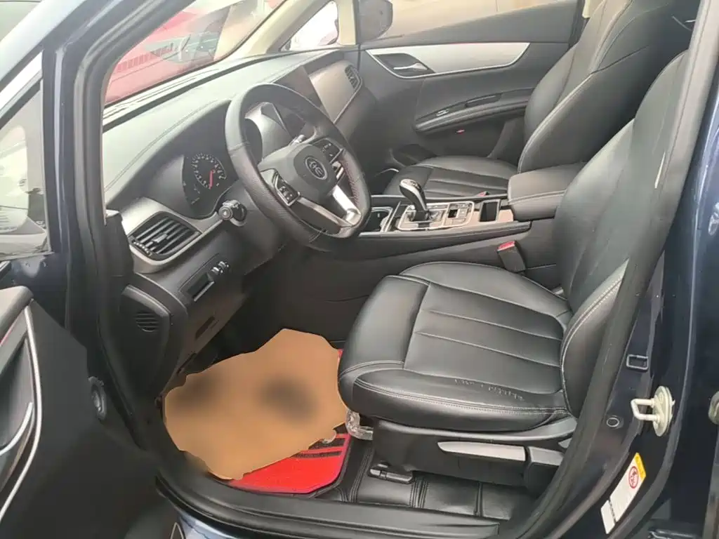 BYD MAX — миниатюра 15