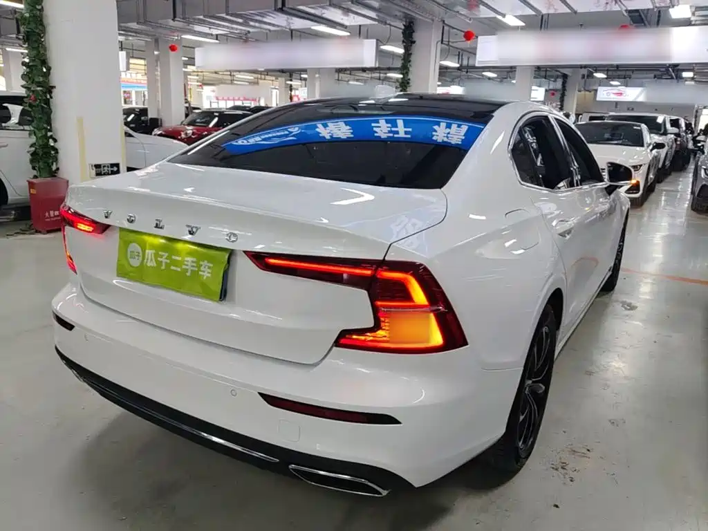 Volvo S60 2020 T4 Luxury