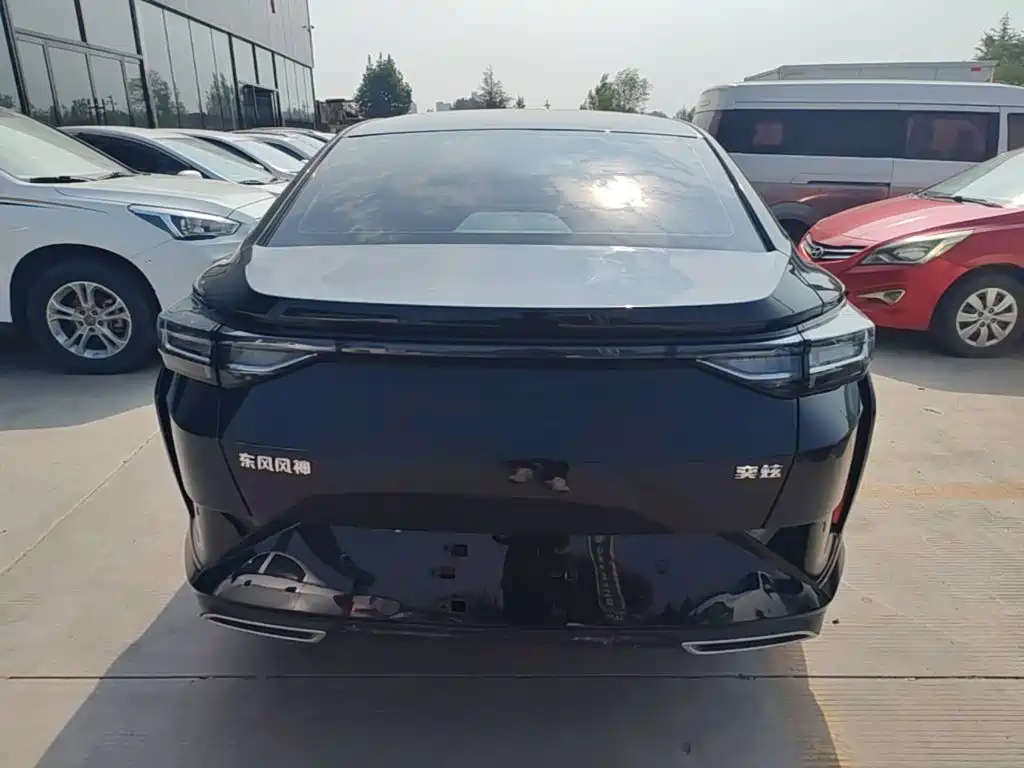Aeolus Yixuan — миниатюра 6