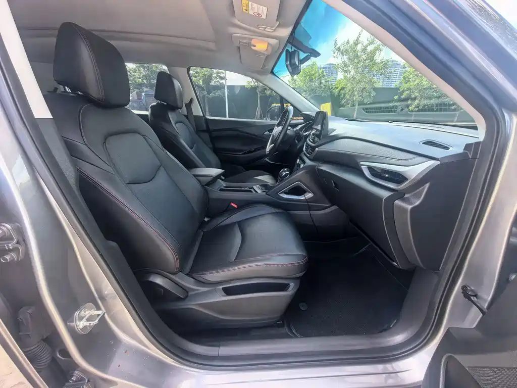 Chevrolet Volando — миниатюра 8