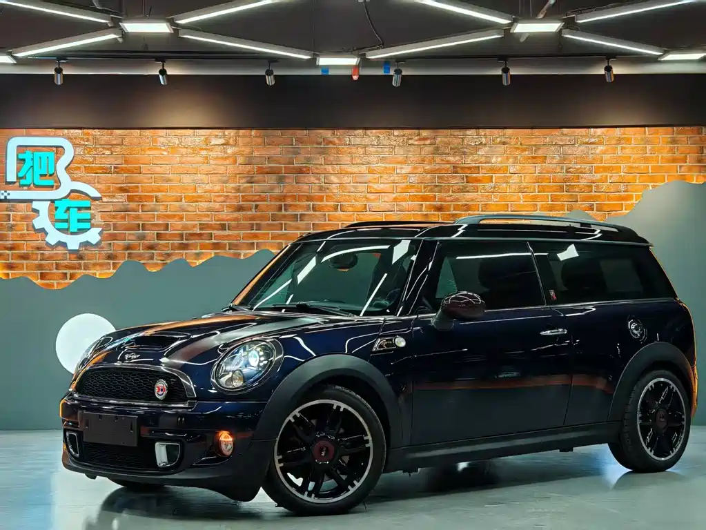 Mini Mini Clubman 2012